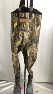 Classic Series II Chest HIgh Waders, 12, Appears New