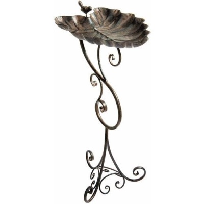 Gardman Ornate Leaf Pedestal Bird Bath - Appears New