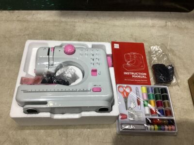 6V Portable Foot Pedal Sewing Machine w/ 12 Stitch Patterns