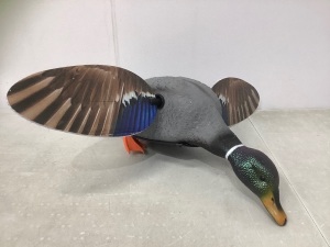 Mojo Duck Decoy, Untested, E-Comm Return