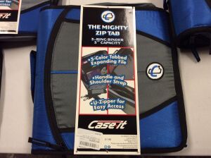 Lot of (4) CaseIt Mighty Zip Tab 3" Three Ring Binders