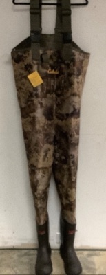 Men's Waders, Camouflage, Size 11R, New