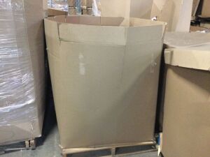 Pallet of Halloween Costumes & Accessories, Party Supplies, Decorations & More - High Piece Count!