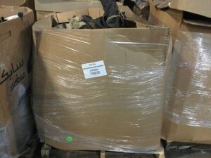 Pallet of Halloween Costumes & Accessories, Party Supplies, Decorations & More - High Piece Count!