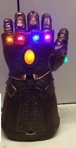 Infinity War Gauntlet, No Box, Appears New