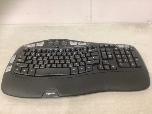 Comfort Wave Keyboard, Powers Up, Appears New