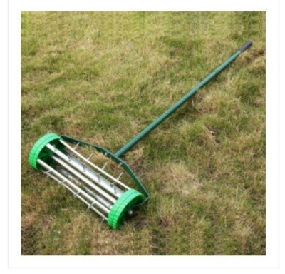 MTB HEAVY DUTY 18 INCH AERATOR ROLLER ROLLING LAWNGARDEN SPIKE LAWN AERATOR HOME GRASS STEEL HANDLEGREEN QUICK AND EASY TO ASSEMBLE, Like New, Retail - $42