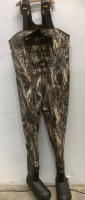 Men's Waders, Size 12R, E-Comm Return