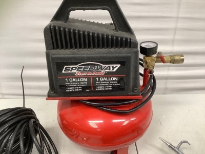 Speedway 1 Gallon Pancake Compressor, Powers Up, E-Comm Return, Retail 113.66