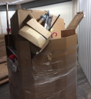 Pallet of Salvage&nbsp;Items. Items&nbsp;May Be Broken and Incomplete - For Parts or Repair