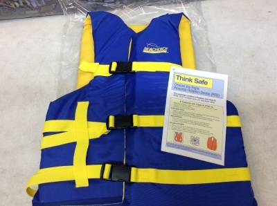 Seachoice Type III Adult Life Jacket  USCG-Approved Adjustable Boat Vest - New 