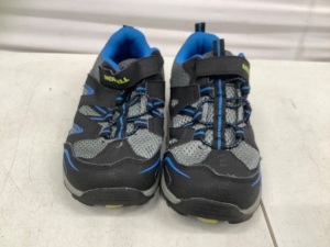 Merrell Childs Shoes, Size 3, E-Comm Return