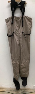 Mens Waders, Size Medium, E-Comm Return