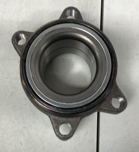 Set of (2) Wheel Bearing Hubs