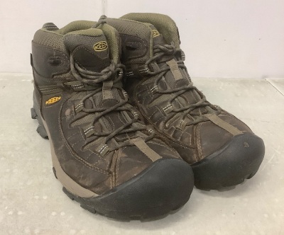 Mens Hiking Boots - Hole in Toe