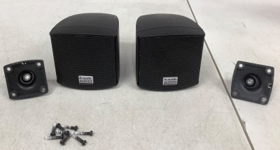 Speakers w/ Wall Mount