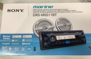 Marine Digital Media Receiver w/ Bluetooth and 6.5" Dual Cone Speakers