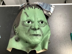 Monsters Frankenstein Mask, Appears New