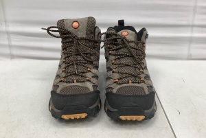 Mens Hiking Boots, Size 9.5