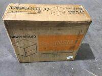Insma White Nightstand