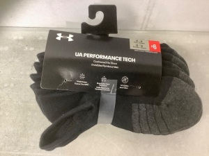 Pack of Performance Tech Socks, Size Mens 4-8 / Womens 6-9