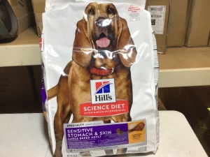 Hill's Science Diet Large Breed Adult Sensitive Stomach & Skin Chicken Recipe 30 lb - Appears New