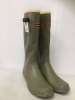 Mens 18" Rubber Waterproof Boots, Size 12