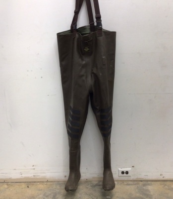 Mens Boot Foot Chest Waders, Size 10