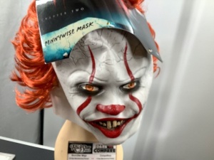 Pennywise Mask, E-Commerce Return/Appears New