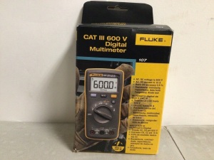 Fluke 107 Digital Multimeter, Powers Up, Appears new, Retail 144.99