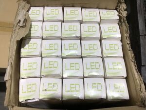 Lot of (25) 4' T8 LED Tube Lights