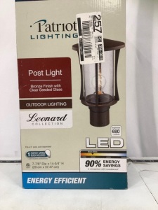 Patriot Lighting 680 Lumen Lamp Light & 80" Post w/ Cross Arm