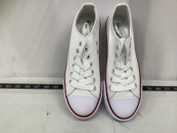Ladies Shoes, 6, Appears New