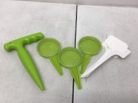 Seed Planting/ Digger Set, Appears New