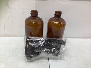 Set of 2 Glass Bottles With Sprayers, Appears New