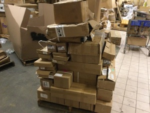 Pallet of New Auto Parts. Huge Retail Value!