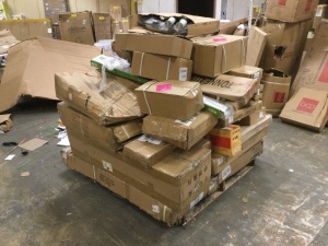 Pallet of DOT COM Returns. Will Contain Salvage, New, and Returns.