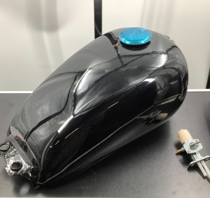 Motorcycle Gas Fuel Tank, Damaged/Dirty