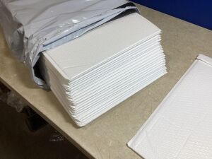 Lot of Shipping Envelopes with Inner Bubble Wrap