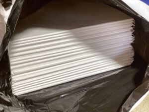 Lot of Shipping Envelopes with Inner Bubble Wrap