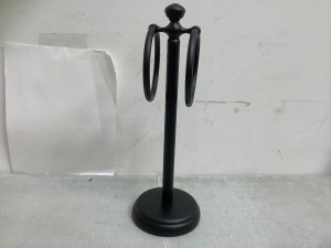 Black Metal Ring Towel Holder, Appears New