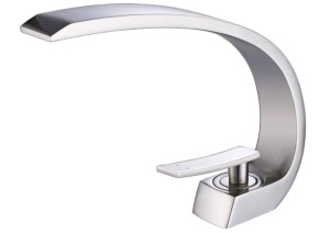 Wovier Curved Faucet, Damaged