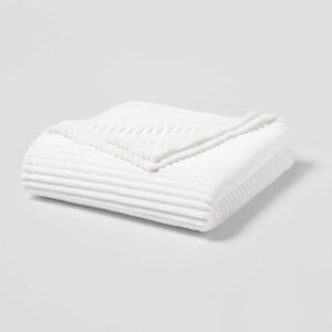 Lot of (2) Ribbed Plush Bed Blankets - Full/Queen and Twin/XL Twin Sizes