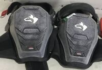 Set of Husky Stabilizer Knee Pads