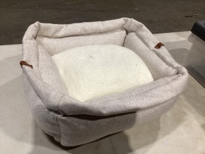 Boots & Barkley Pet Bed 