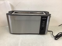 Lofter 2 Slice Toaster, Appears New