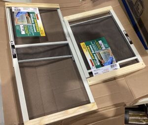 Adjustable Window Screen