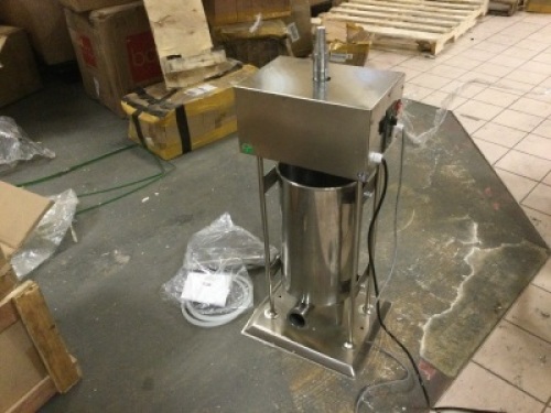 Electric Sausage Stufer. Powers Up and Moves Up and Down. Not Tested Further.