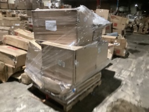 Pallet of E-Commerce Returns, Includes Mostly Lower Value Housewares