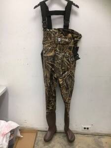 Mens Bootfoot Chest Waders, Size 7